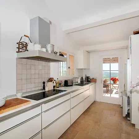 Villa Sleeps 6 Pool Air Con Wifi Grimaud