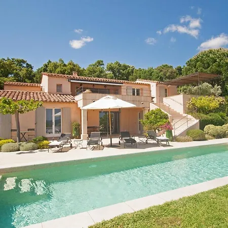 Villa Sleeps 6 Pool Air Con Wifi